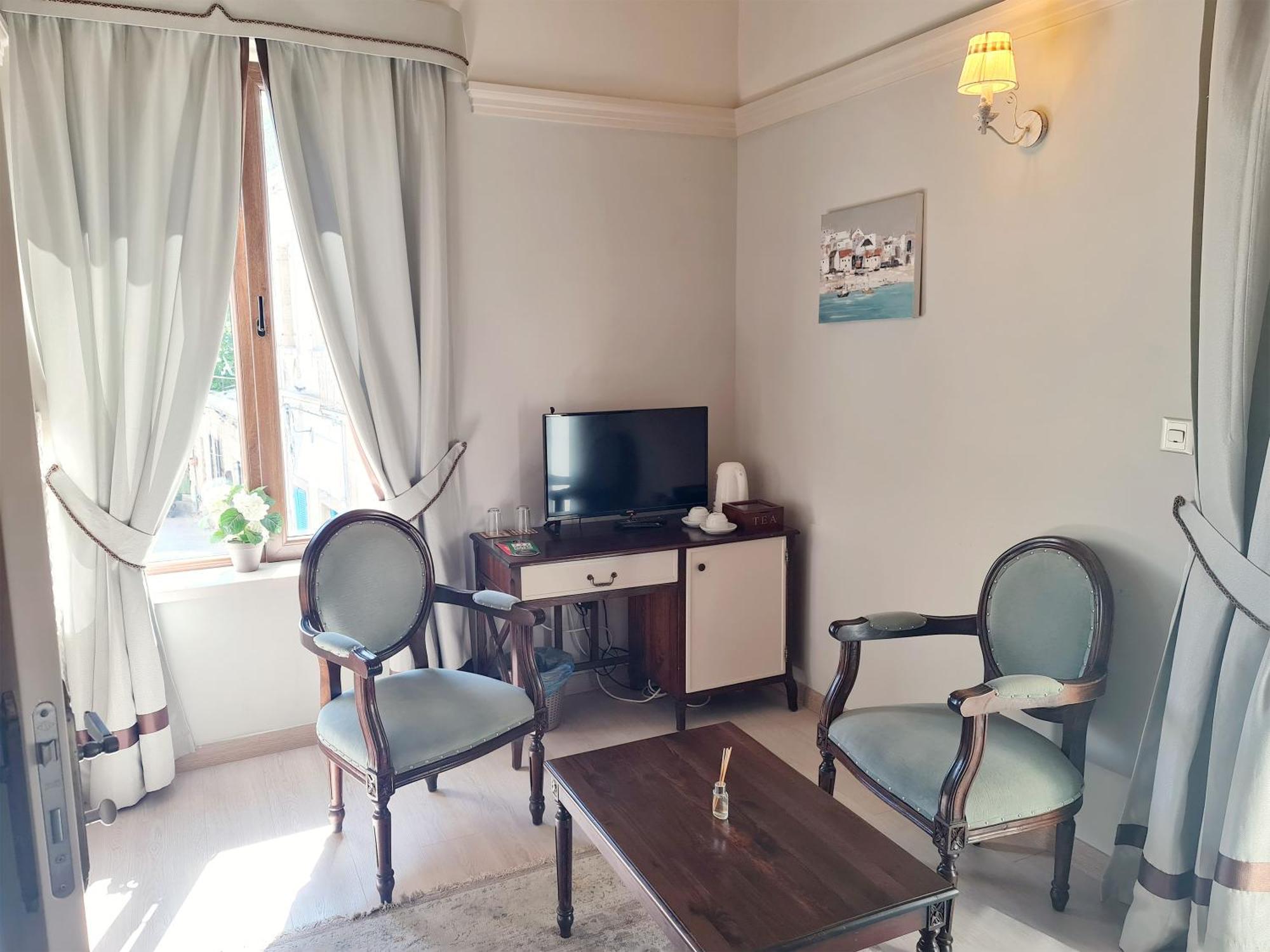 Sofia Boutique Hotel Kerínia Kültér fotó